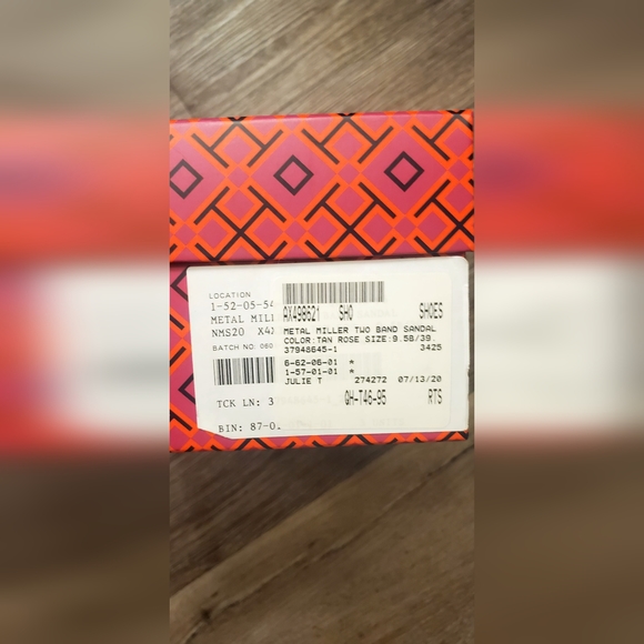 ❤ Tory Burch Metal Miller sandals size 9.5 Brand New! In box! Tried on once! 😍 - Picture 11 of 11